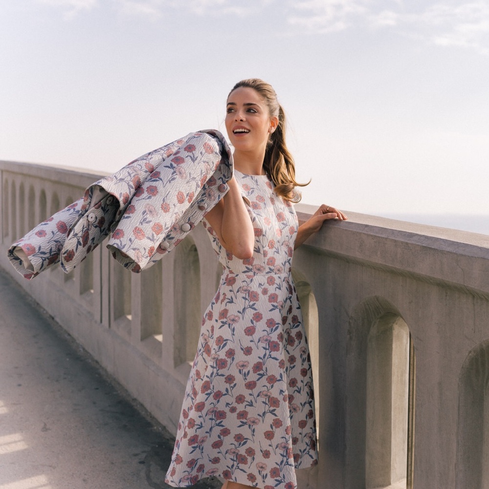 Gal Meets Glam Lola Dancing Daisy Jacquard Dress - Picture 2 of 15